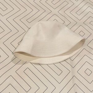 H&M Ivory Bucket Hat